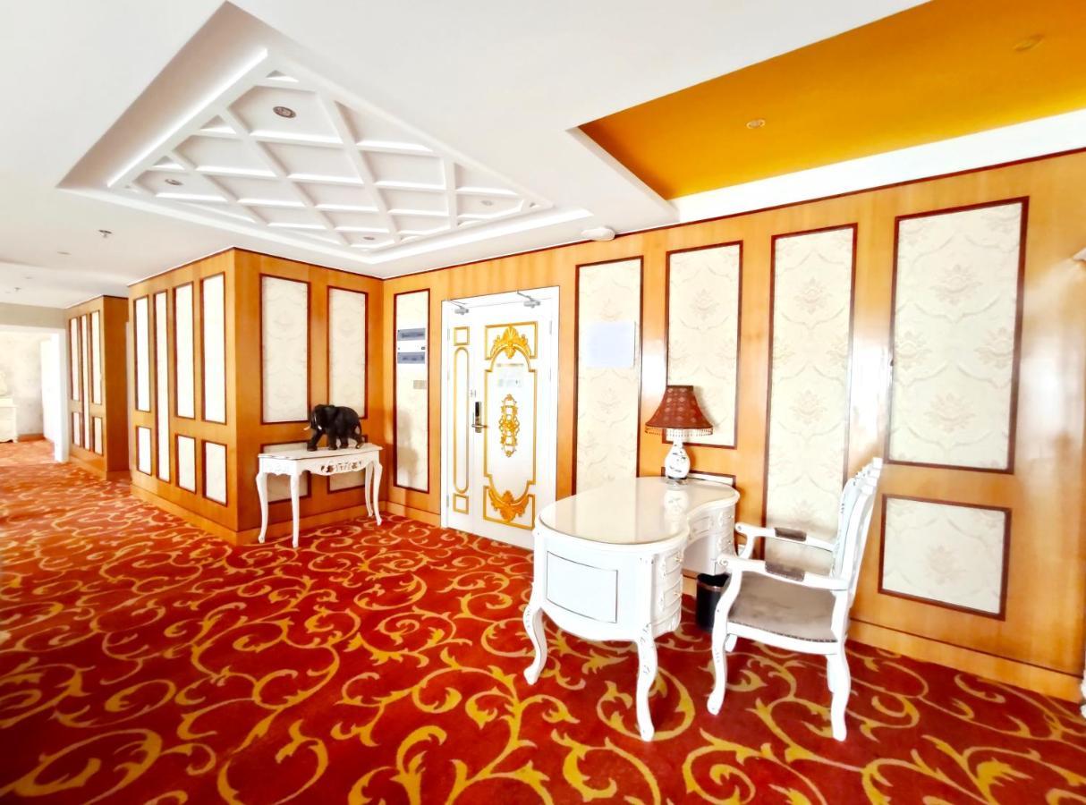 Golden Peacock Hotel Blantyre Eksteriør bilde