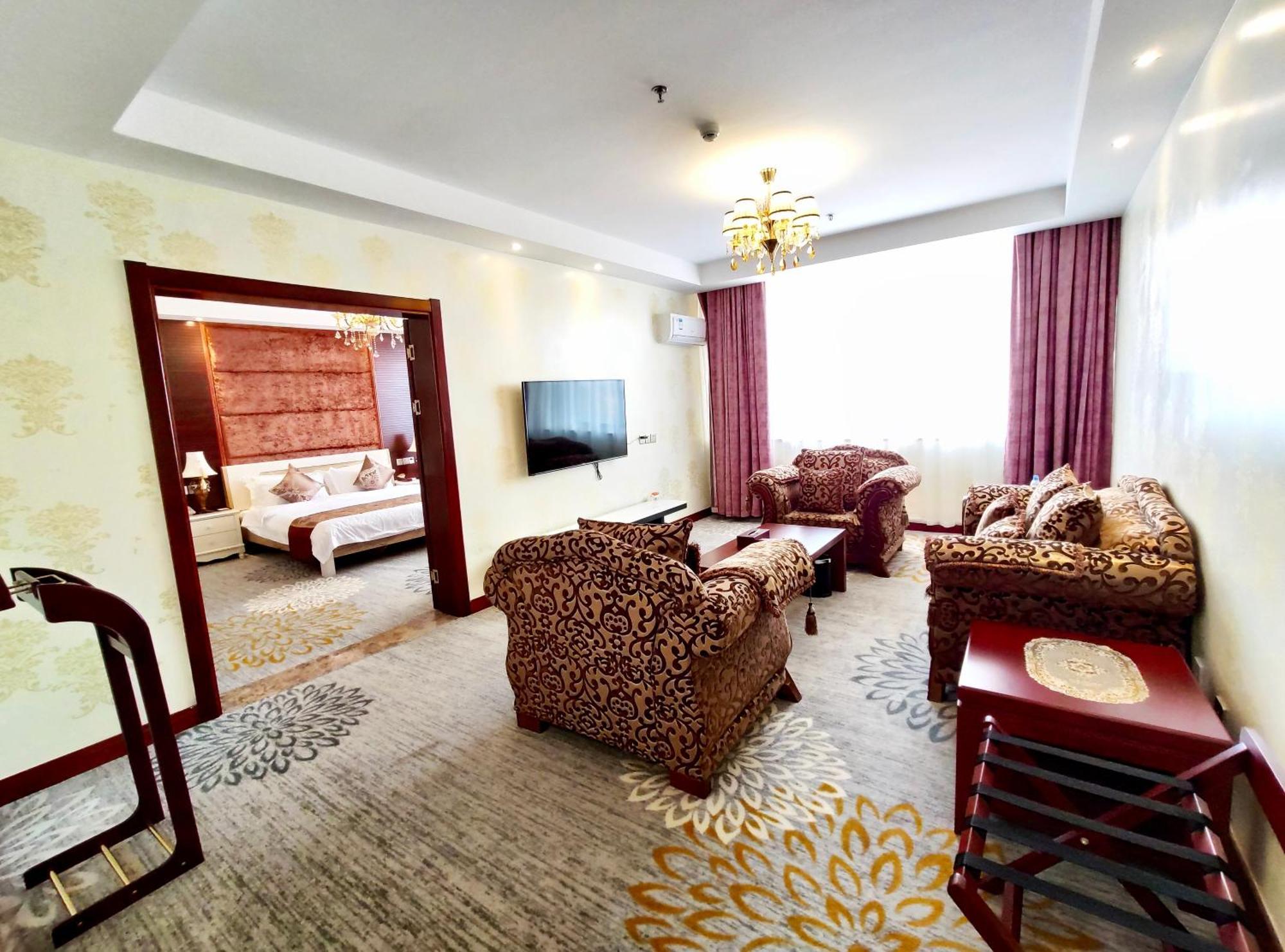 Golden Peacock Hotel Blantyre Eksteriør bilde