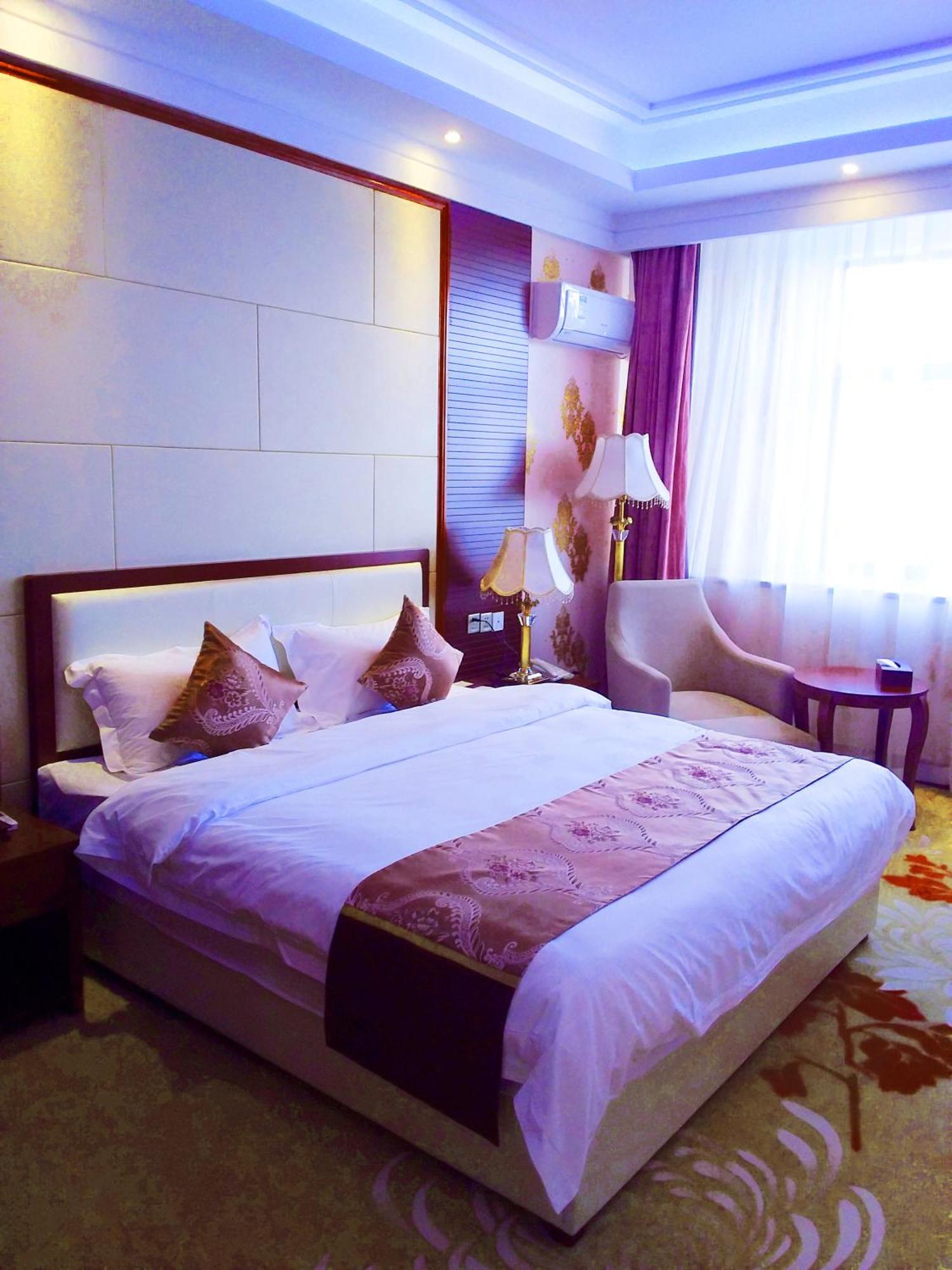 Golden Peacock Hotel Blantyre Eksteriør bilde